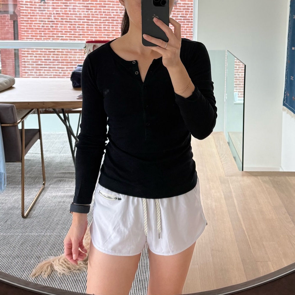 2 Vince Long-sleeved Henleys